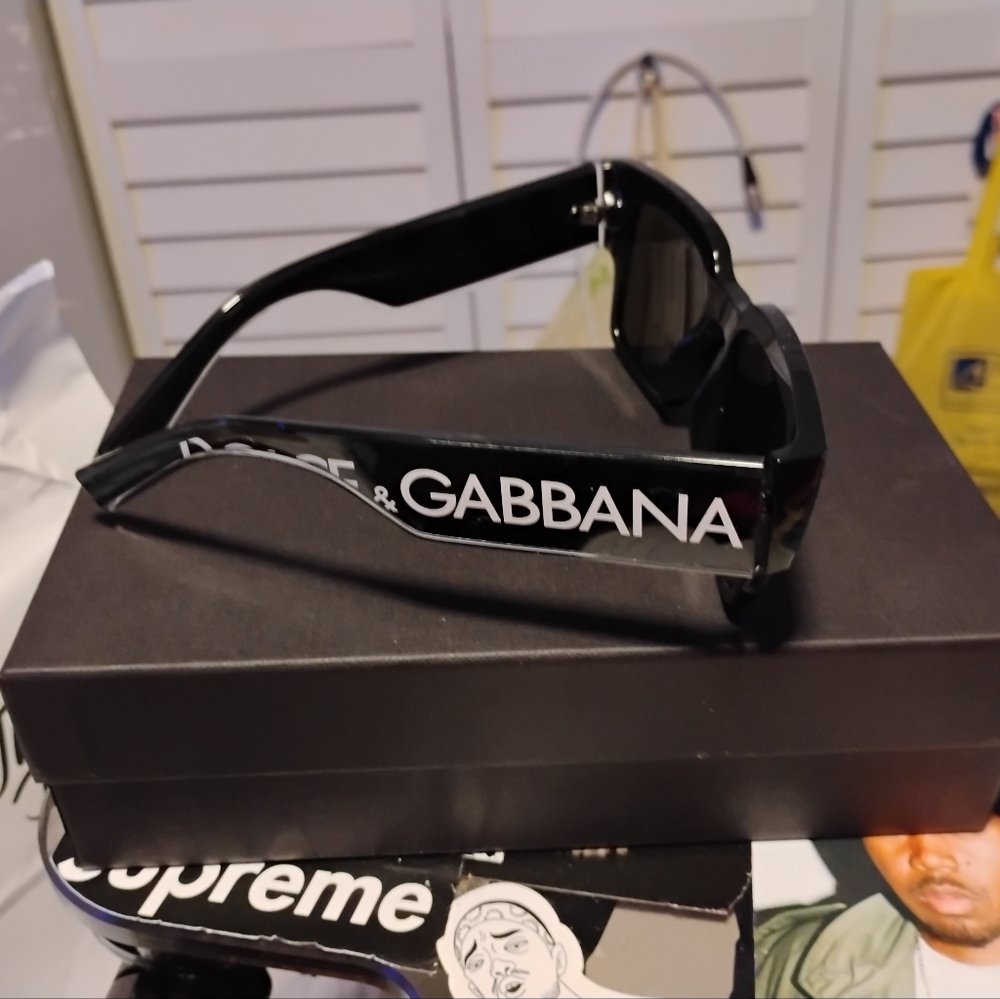 Black Dolce & Gabbana Stylish Sunglasses